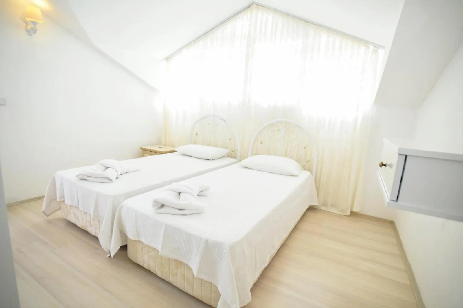 Kekik Azure Homes Oeluedeniz Fethiye 0*,