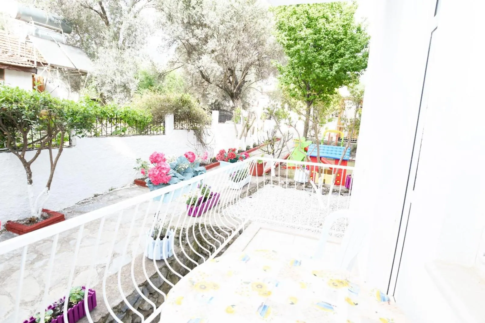 Kekik Azure Homes Oeluedeniz Fethiye